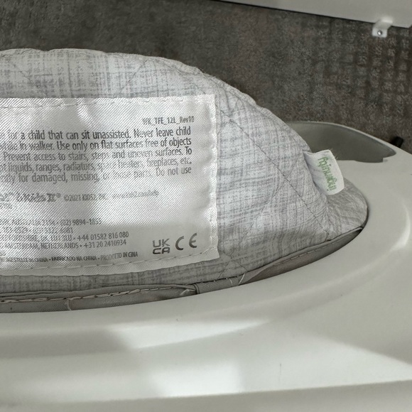 Ingenuity Foldable Baby Walker In Great Shape!! - Picture 6 of 6